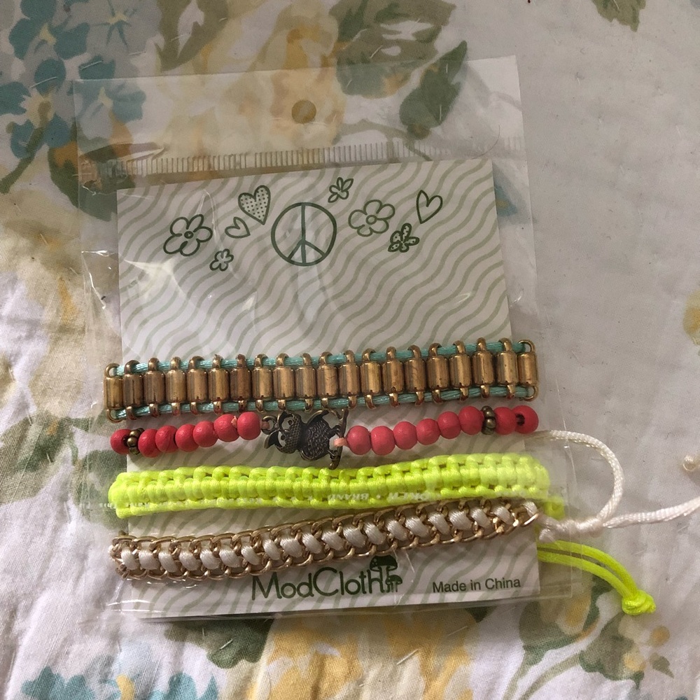 NWOT ModCloth bracelet pack